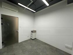 Trivex (D13), Factory #472786251